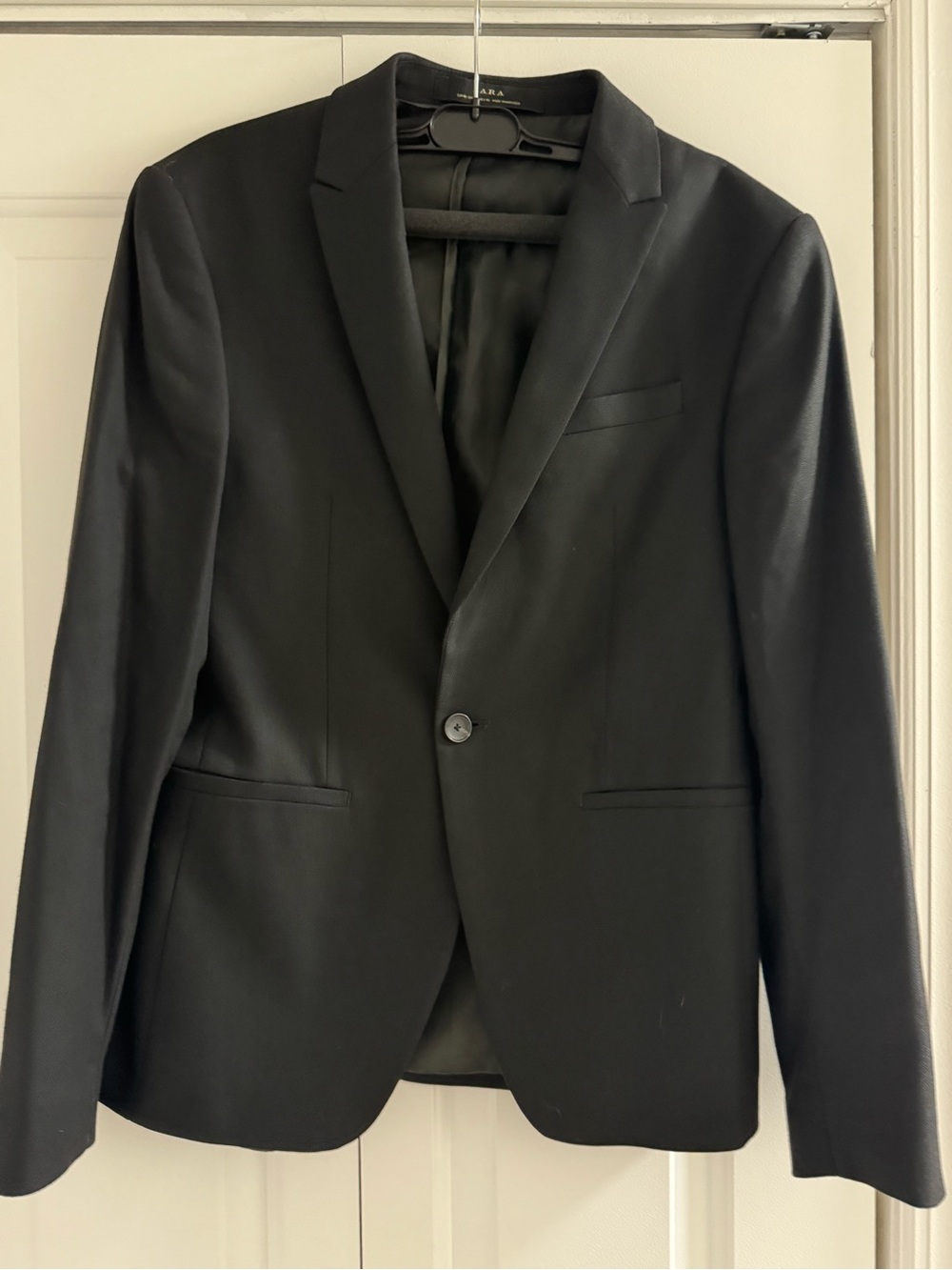 Zara Men's Black Single-Button Blazer